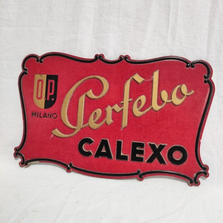 Piccola targa in cartone Perfebo Calexo O.P. Milano rossa e nera