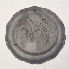 Piatto in peltro Granfondo della cooperazione 1980 ciclismo 2