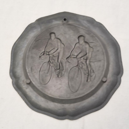Piatto in peltro Granfondo della cooperazione 1980 ciclismo