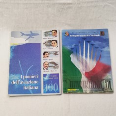 Due Folder filatelici francobolli Pionieri Aviazione pattuglia acrobatica