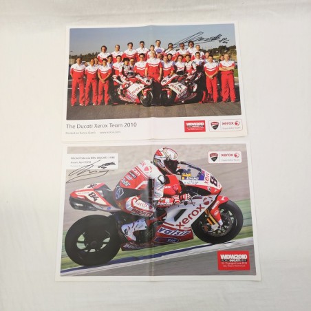 Coppia poster moto DUCATI anno 2010 con autografo Michel Fabrizio