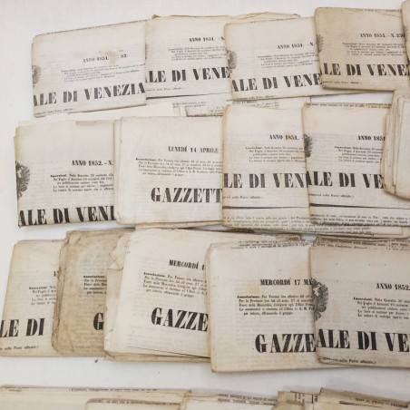 Lotto di 24 numeri della Gazzetta Ufficiale di Venezia anni 1851/1852