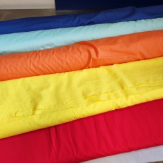 Accumulo tessuti 100% cotone popeline peso medio 5 colori tot. 103 mt.