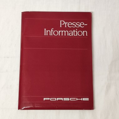 PORSCHE Presse Information in francese con 23 foto 1989