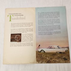 Thunderbird for 1961 Brochure con gamma colori carrozzeria formato 22x40 cm 2