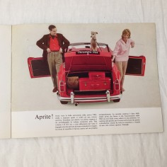 Brochure Triumph TR4 testo in italiano 4 pagine anno 1961 2
