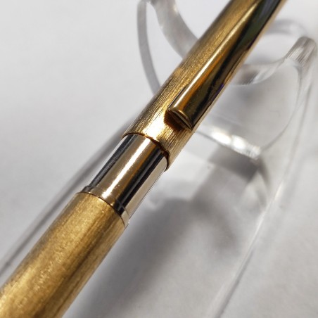 Penna a sfera dorata lavorazione millerighe usata con astuccio Parker