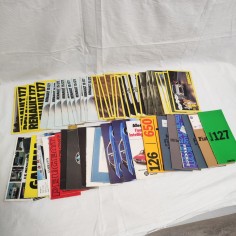 Loto di circa 50 pieghevoli auto anni 70 principalmente Renault 2