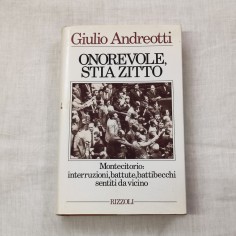 Autografo Giulio ANDREOTTI su libro "Onorevole stia zitto"