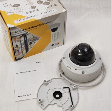 Axis M3024-LVE Indoor/Outdoor Network Security Camera System inusata