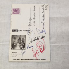 Cartolina illustrata NOMADI con autografi originali e disegno di Augusto 2