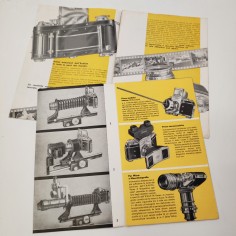 EXAKTA coppia brochure pubblicitarie macchine fotografiche 1938 e 1953 2