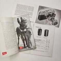 LEICA lotto di 3 opuscoli in italiano anno 1939 1951 e 1954 2
