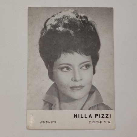 NILLA PIZZI fotografia su cartolina promozionale con dedica autografa