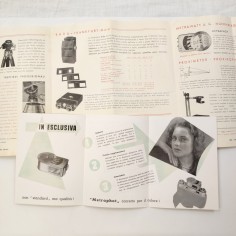 Coppia brochure accessori fotografici Metraphot e AGDA 2
