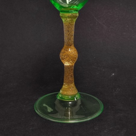 La Murrina bicchiere a tulipano colore verde con scaglie d'oro h. 24 cm