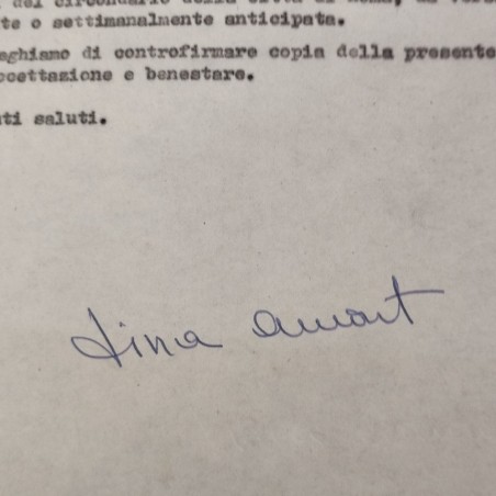 TINA AUMONT autografo su contratto cinematografico 1969