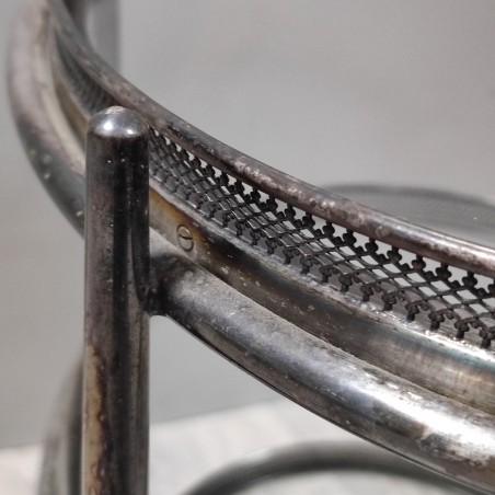 Tavolino fine 800 primo 900 in metallo bagnato argento con piani in vetro ovali