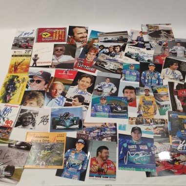 Lotto di 46 autografi personaggi Formula 1 anni 90 e 2000