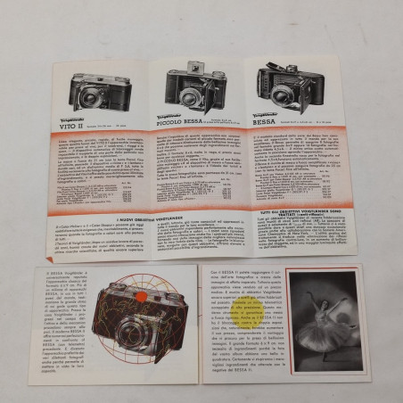 Lotto di due cataloghi apparecchi fotografici Voigtlander