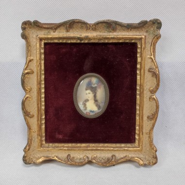 Quadretto tardo 800 con miniatura dipinta a mano ritratto di dama con cappellino