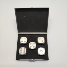 Set 5 dadi da gioco artiginali in alluminio con cofanetto 2