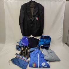Borsone con abbigliamento completo giocatore nazionale italiana di Rugby 2