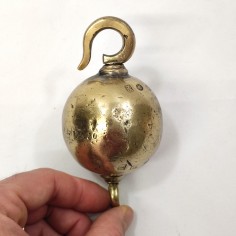 Contrappeso per bilancia tutto in ottone peso 1372 grammi 2
