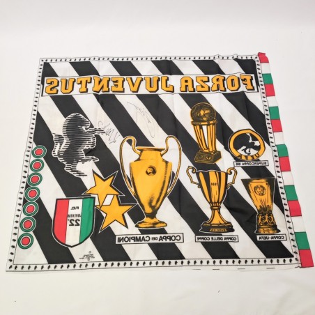 Bandiera Juventus 1985 22° scudetto autografo Platini e altro