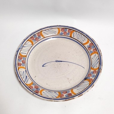 Piatto centrotavola in ceramica decorata perido XVIII° sec. origine Liguria