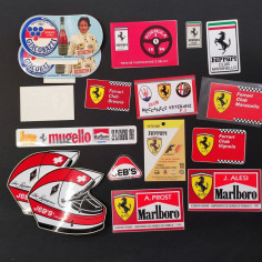 Lotto di 17 adesivi Ferrari Alain Prost Jean Alesi e lasciapassare Imola 1996 2