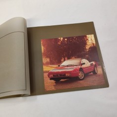 FERRARI 3.2 Mondial brochure originale in ottimo stato N. 402/85 10M/12/85 2