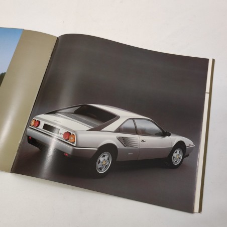FERRARI 3.2 Mondial brochure originale in ottimo stato N. 402/85 10M/12/85