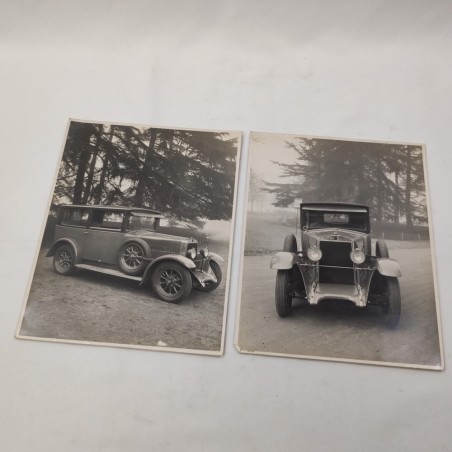 Lotto di due fotografie in bianco e nero auto anni 30