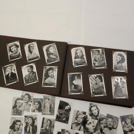 Album foto attori (228) + busta con foto sciolte (49)