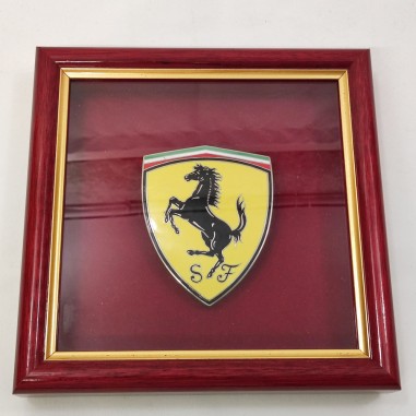 Ferrari placca a scudetto grande in quadro 21x21 cm