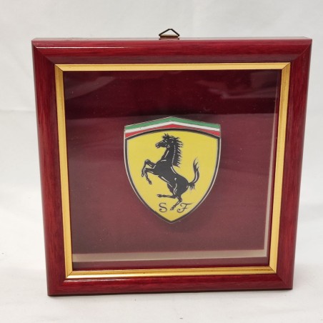 Ferrari placca a scudetto grande in quadro 21x21 cm