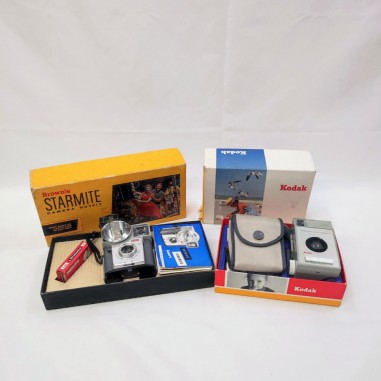 Lotto di due macchine fotografiche Kodak Brownie Vecta + Starmite