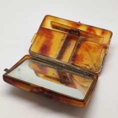 Piccola scatolina porta trucchi in celluloide venata perido anni 40/50 2