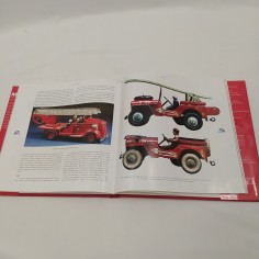 Libro Jouets avec le feu – Laparade de tous les jouets pompiers francais Mick Du 2