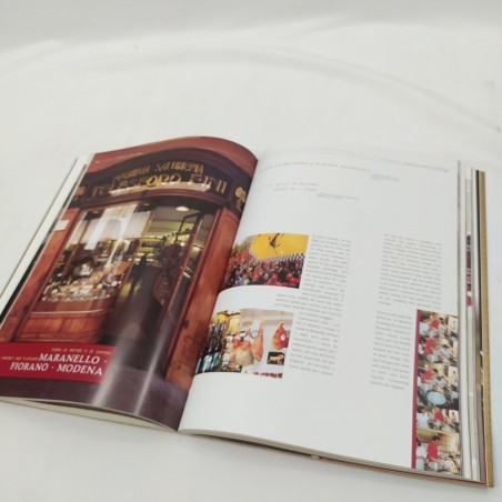 Libro Il 2000 della Ferrari – Due titoli tanti record AAVV 2000