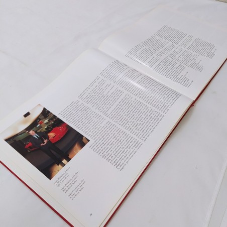 Libro Pininfarina Ferrari – 50 Figurini / Renderings / Esquisses AAVV 1997