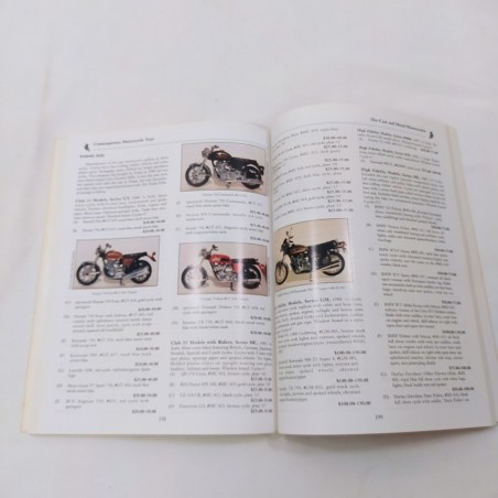 Libro Antique and contemporary Motorcycle toys Sally Gibson-Downs, Christine Gen