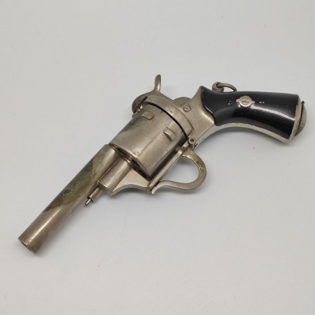 Mini set da sarto contenuto in pistola giocattolo tutto in metallo anni 30/40