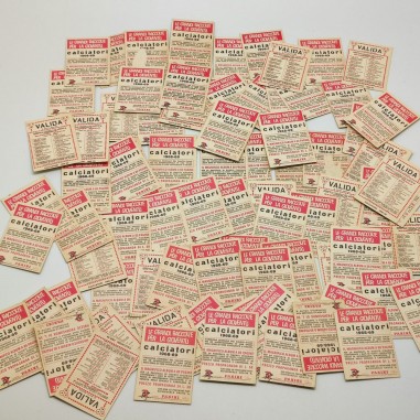 Lotto di 90 figurine PANINI anno calcistico 1968 1969