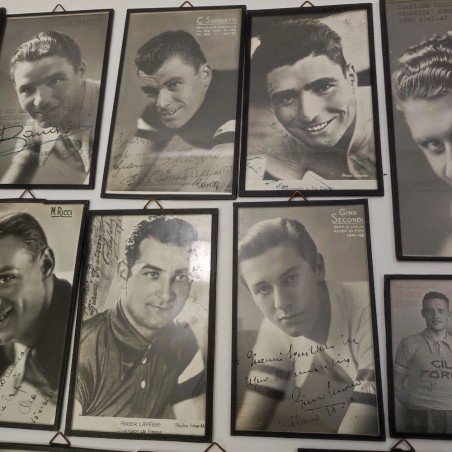 Lotto di 14 cartoline ciclisti anni 30/470 con autografi originali