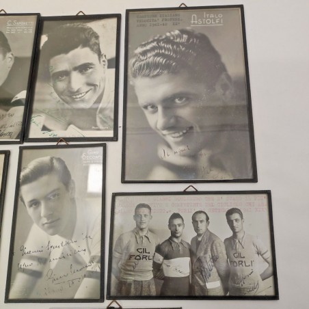 Lotto di 14 cartoline ciclisti anni 30/470 con autografi originali