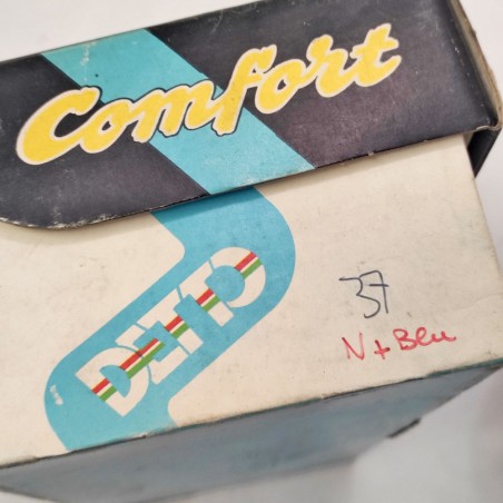 Scarpe Detto Pietro Comfort n.37 con tacchetti, fondo plastica, scatola NOS
