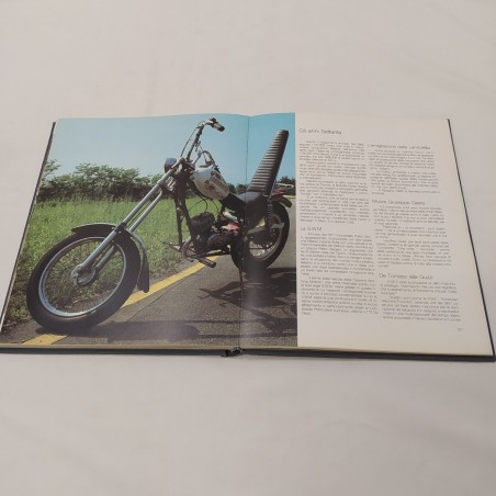 Libro ；otociclette di Lombardia. Industria, sport, costume AAVV 1983