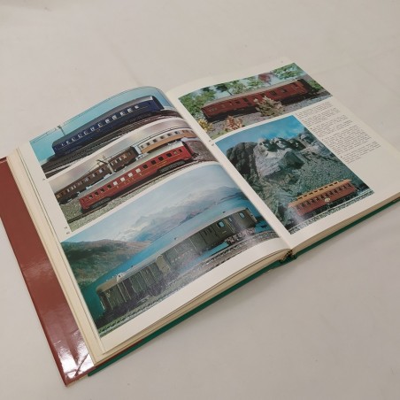 Libro Modellini da collezione. Navi ferrovie e treni automobili aerei soldatini